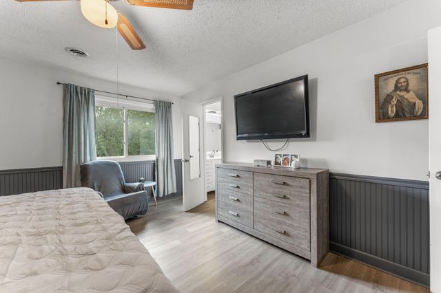 1820 E Hines Street, Republic, MO 65738