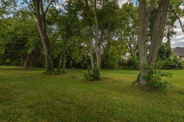 1820 E Hines Street, Republic, MO 65738