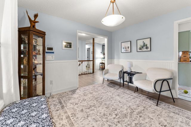 1820 E Hines Street, Republic, MO 65738