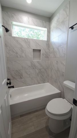 765 Enterprise Street A, Houston, TX 77088