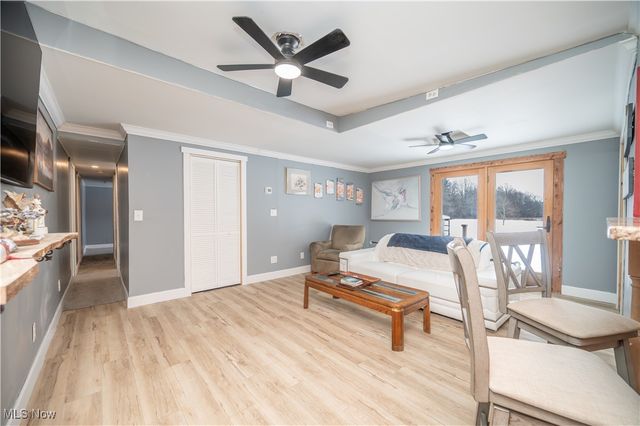 6498 Stoddard Hayes Road, Farmdale, OH 44417