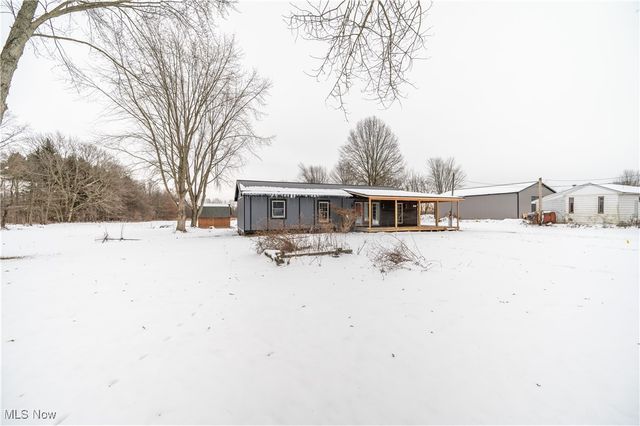 6498 Stoddard Hayes Road, Farmdale, OH 44417