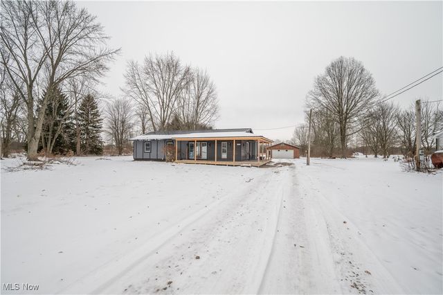 6498 Stoddard Hayes Road, Farmdale, OH 44417