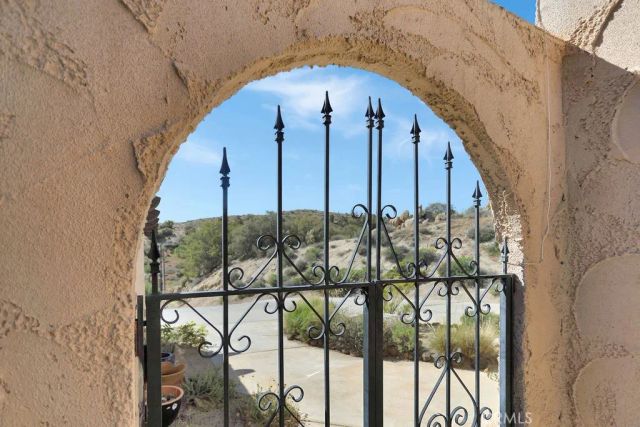 54026 Ridge Road, Yucca Valley, CA 92284