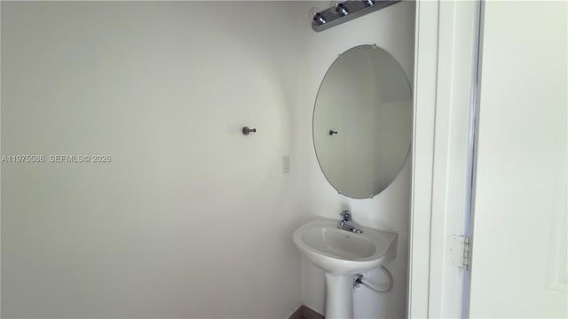 1522 SW 147th Ter, Pembroke Pines, FL 33027