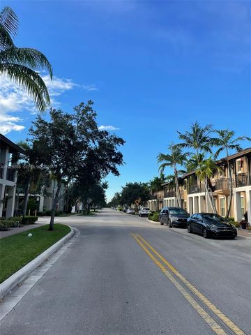 1522 SW 147th Ter, Pembroke Pines, FL 33027