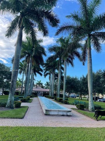 1522 SW 147th Ter, Pembroke Pines, FL 33027