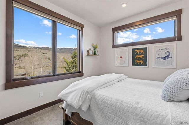 6 Vernon Way, Silverthorne, CO 80498