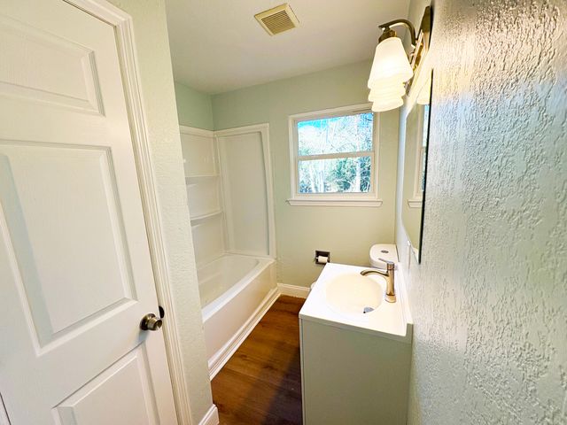 7151 Bramlett Lane, Harrison, TN 37341