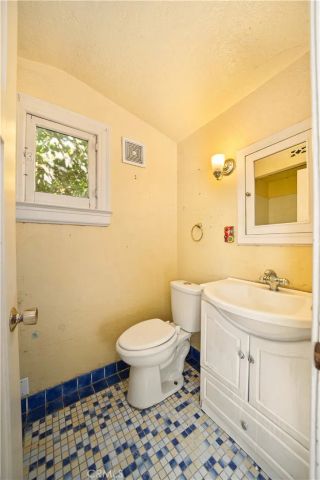 205 S Granada Avenue, Alhambra, CA 91801