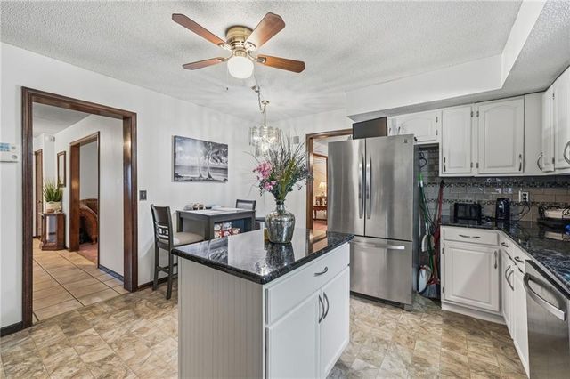 14622 Laquinta Street, Grandview, MO 64030