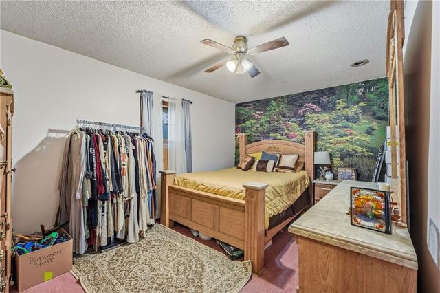 14622 Laquinta Street, Grandview, MO 64030