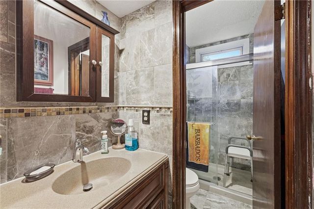 14622 Laquinta Street, Grandview, MO 64030