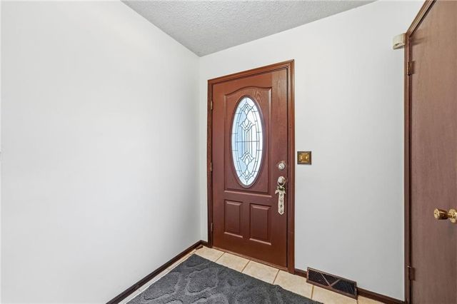 14622 Laquinta Street, Grandview, MO 64030