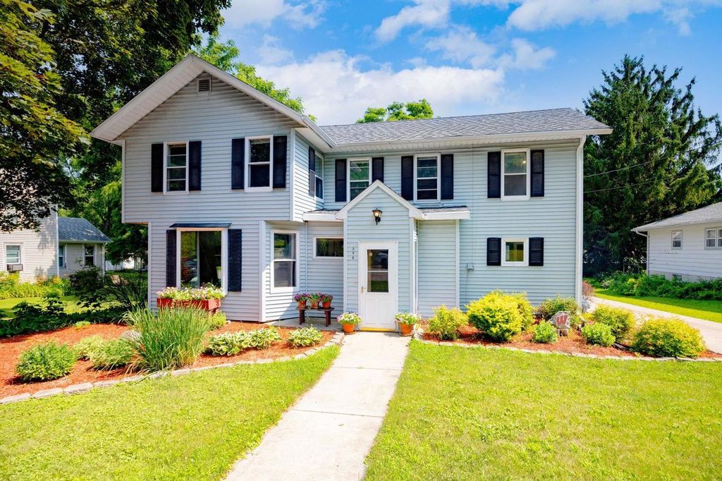 346 College Street, Milton, WI 53563