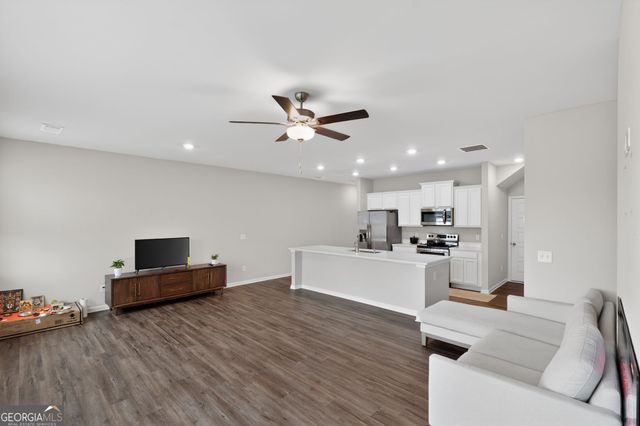 213 Whitetail Circle, Canton, GA 30115