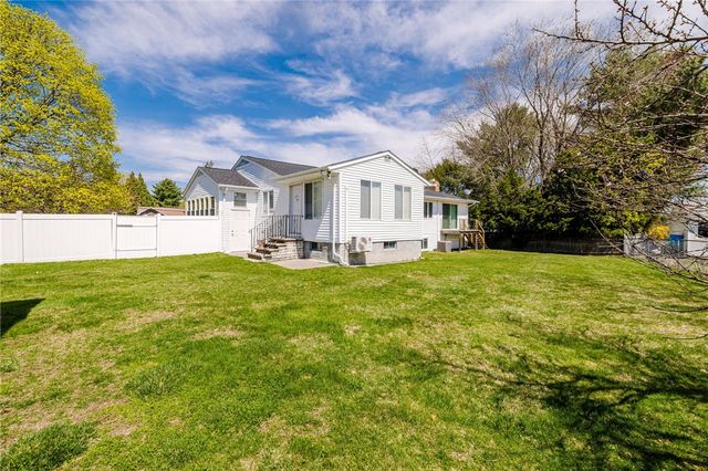 34 Cherry Hill Road, Johnston, RI 02919