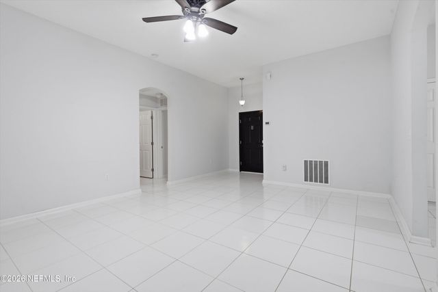 9847 SAILOR Drive, Jacksonville, FL 32221