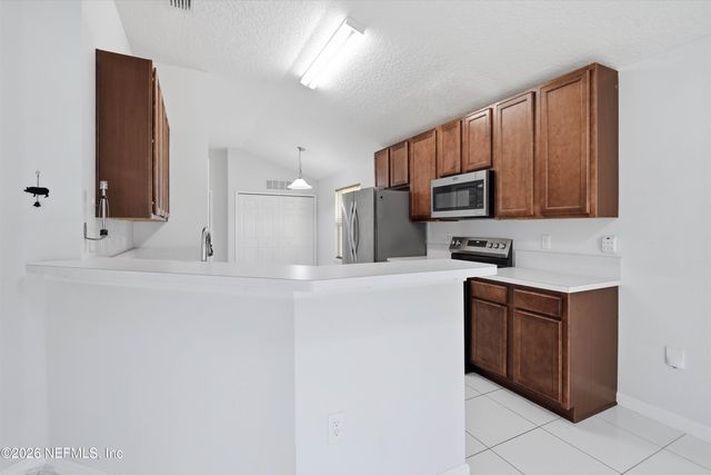 9847 SAILOR Drive, Jacksonville, FL 32221