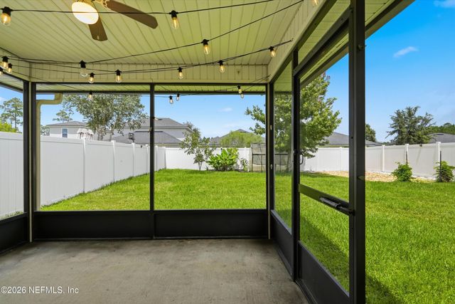 9847 SAILOR Drive, Jacksonville, FL 32221