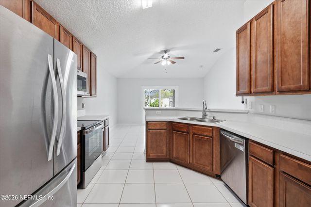 9847 SAILOR Drive, Jacksonville, FL 32221