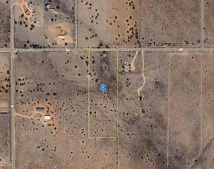 214 Entranos Road, Edgewood, NM 87015