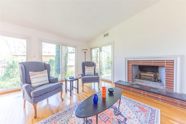 2229 Needham Road, Ann Arbor, MI 48104
