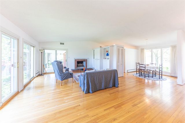 2229 Needham Road, Ann Arbor, MI 48104