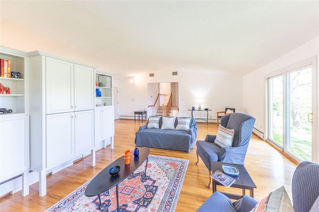 2229 Needham Road, Ann Arbor, MI 48104