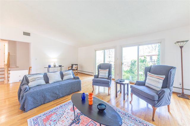 2229 Needham Road, Ann Arbor, MI 48104