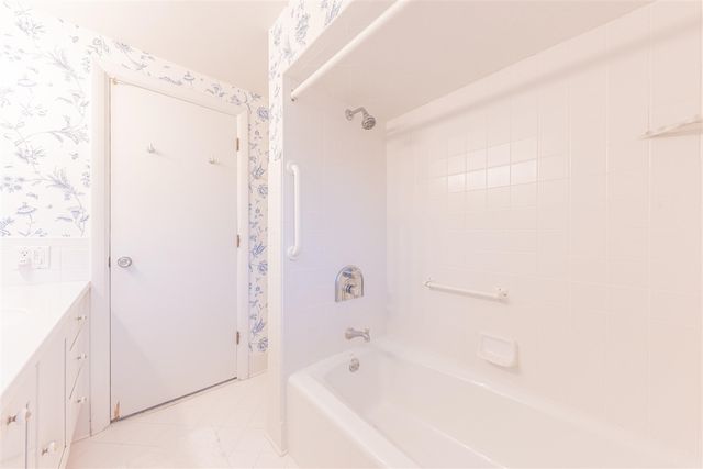 2229 Needham Road, Ann Arbor, MI 48104