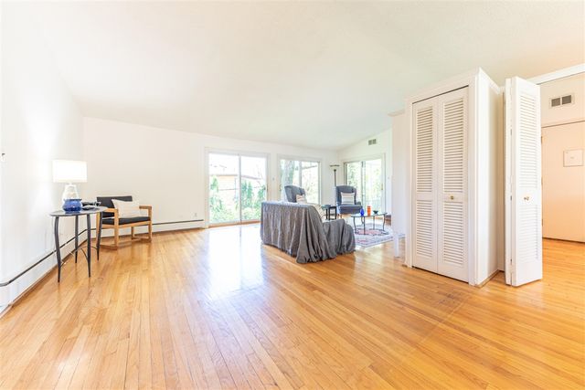 2229 Needham Road, Ann Arbor, MI 48104