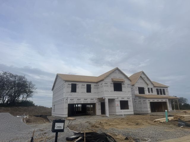 131 Dahlia Dr, La Vergne, TN 37086