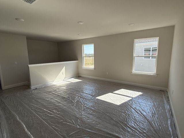 131 Dahlia Dr, La Vergne, TN 37086