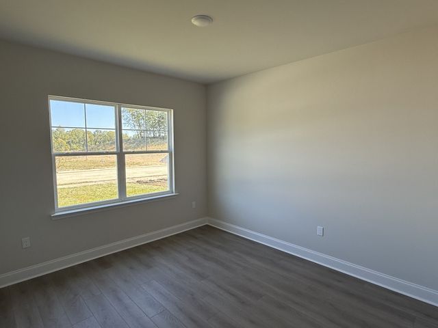 131 Dahlia Dr, La Vergne, TN 37086