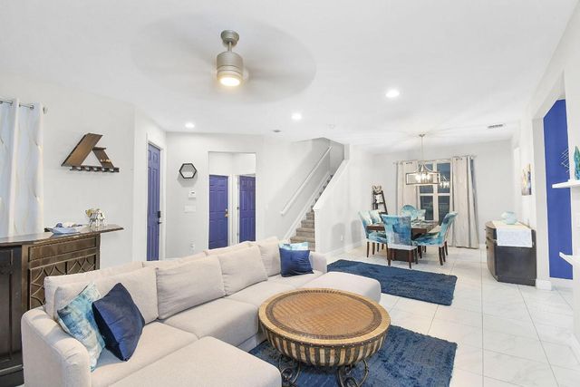 1573 NW Cataluna Circle, Port St. Lucie, Port St Lucie, FL 34986