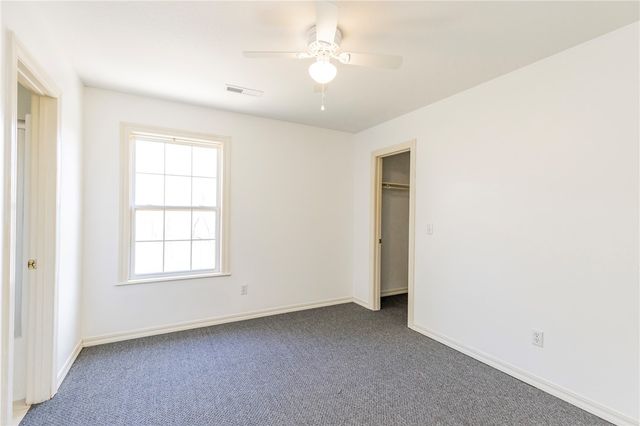 11 Bardon Lane, Bella Vista, AR 72714