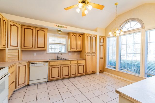 11 Bardon Lane, Bella Vista, AR 72714