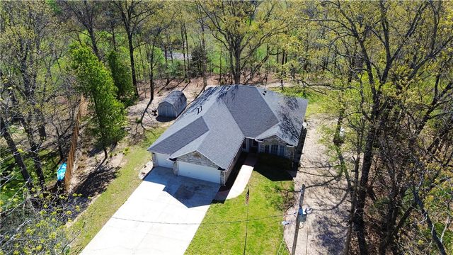 11 Bardon Lane, Bella Vista, AR 72714