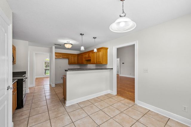 9137 Iron Gate Boulevard, Milton, FL 32570