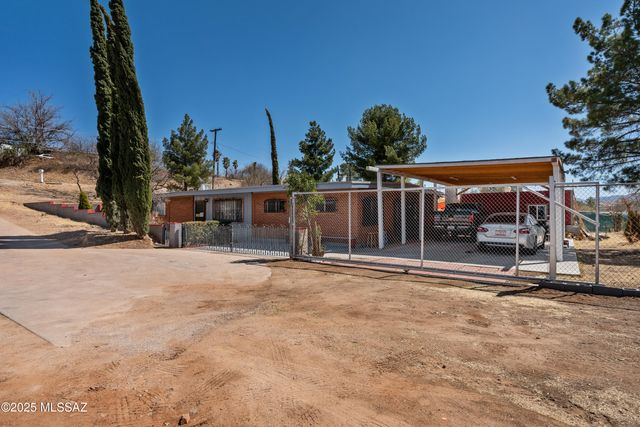 1211 N David Drive, Nogales, AZ 85621