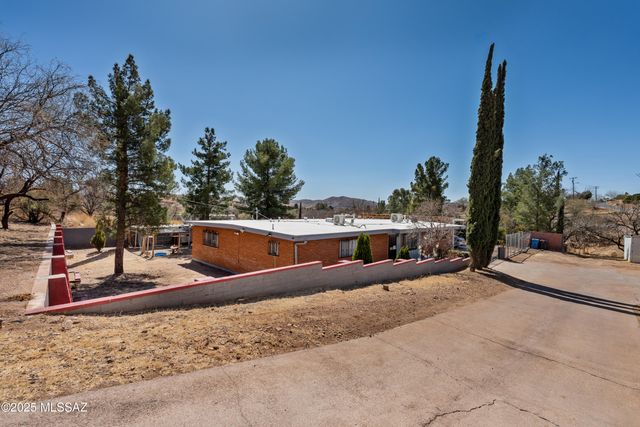 1211 N David Drive, Nogales, AZ 85621