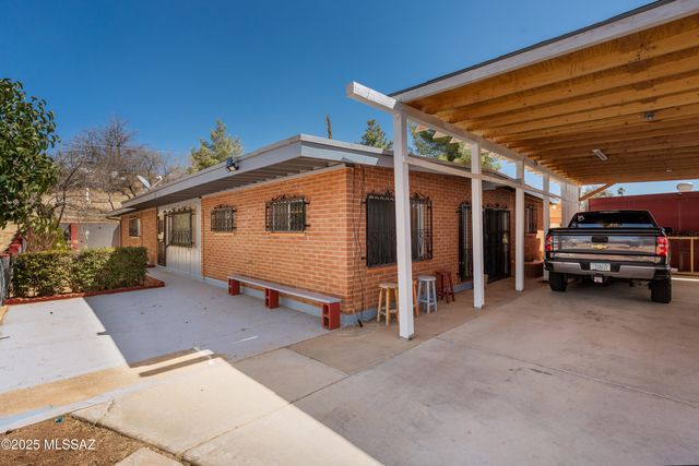 1211 N David Drive, Nogales, AZ 85621
