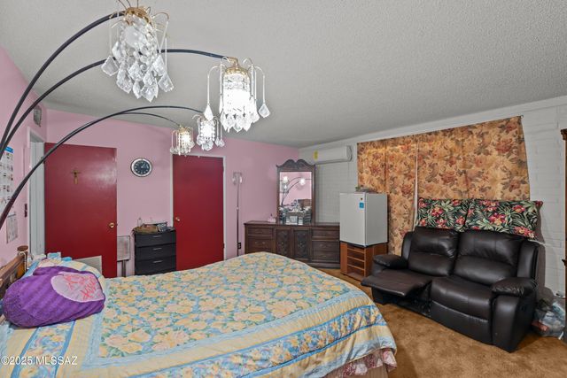 1211 N David Drive, Nogales, AZ 85621