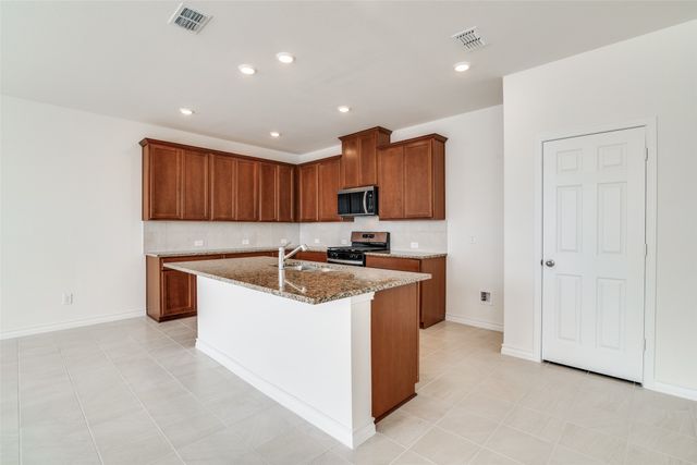 4109 Buffalo Grass Trail, Crandall, TX 75114