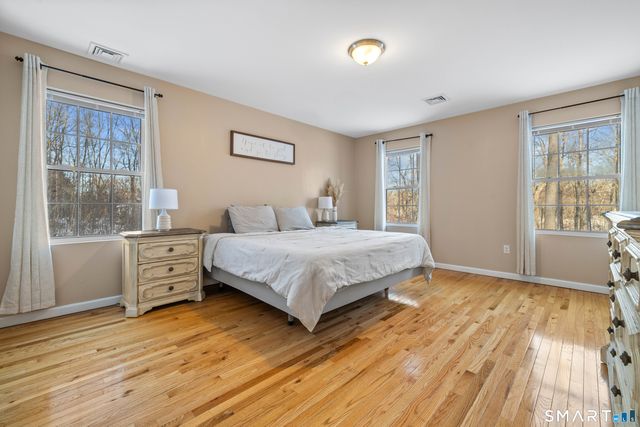 330 New London Road, Colchester, CT 06415