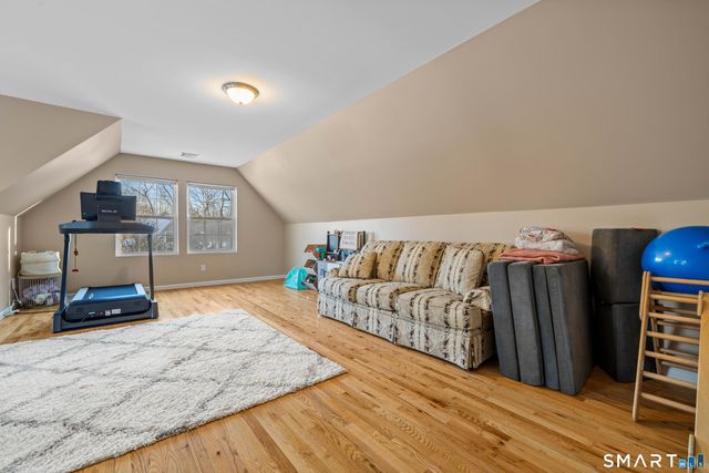 330 New London Road, Colchester, CT 06415