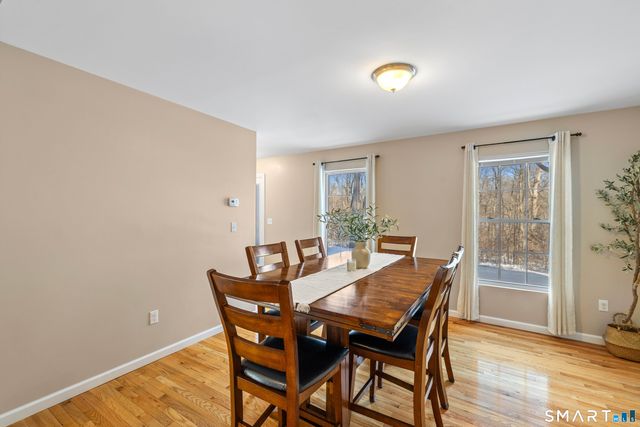 330 New London Road, Colchester, CT 06415