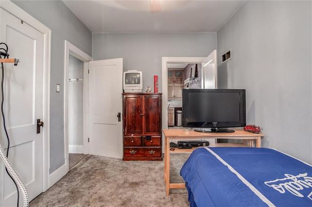 1424 S 37th Street, Kansas City, KS 66106