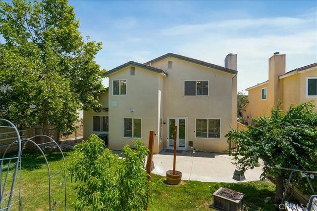 30415 Terracina, Castaic, CA 91384